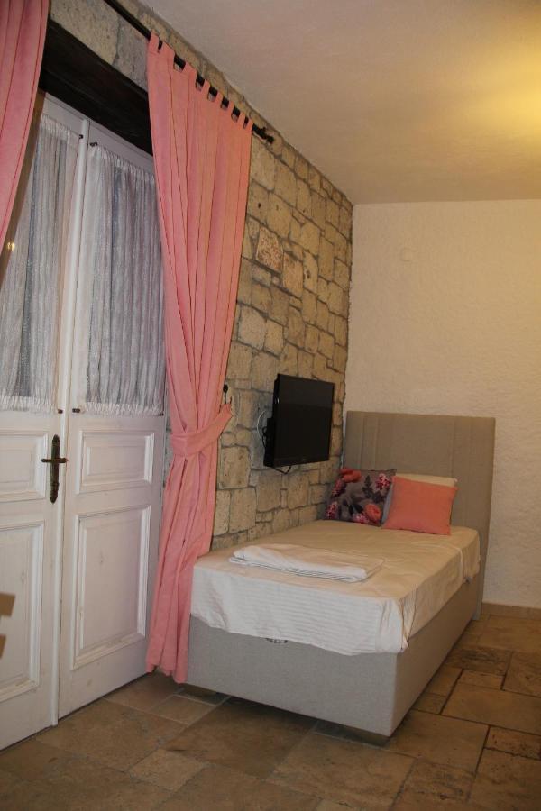 Galya Otel Алачати Экстерьер фото